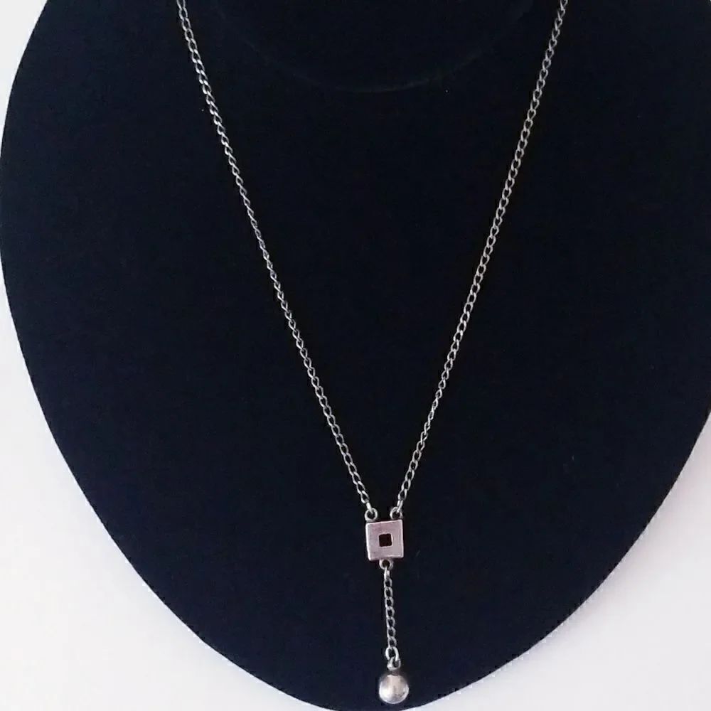 5/$20 Retro Silver funky Express Necklace - Picture 1 of 4